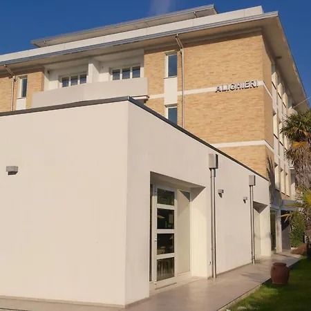 Ahr Alighieri ストラ